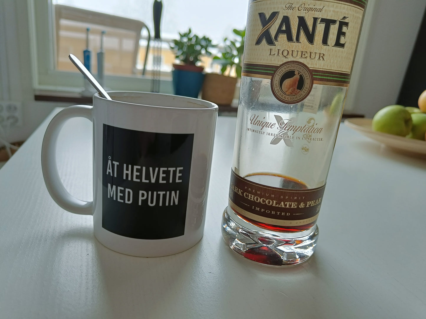 Åt helvete med Putin (mugg-edition)