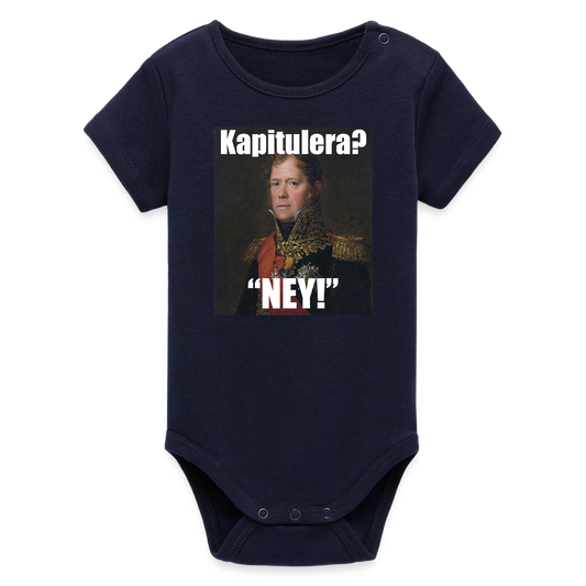 Kapitulera? Ney! (ekologisk kortärmad babybody-edition) - marinblått
