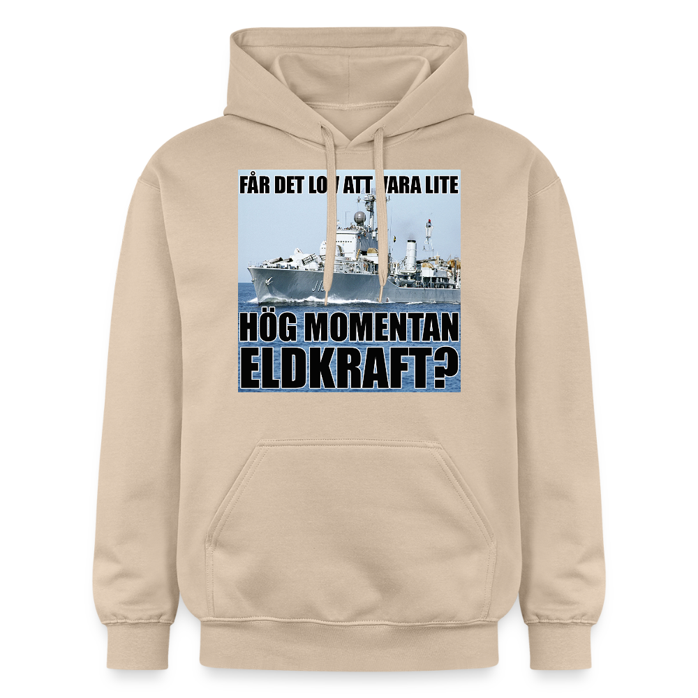 Får det lov att vara lite hög momentan eldkraft? – Halland luvtröja unisex Softstyle® Midweight - sand